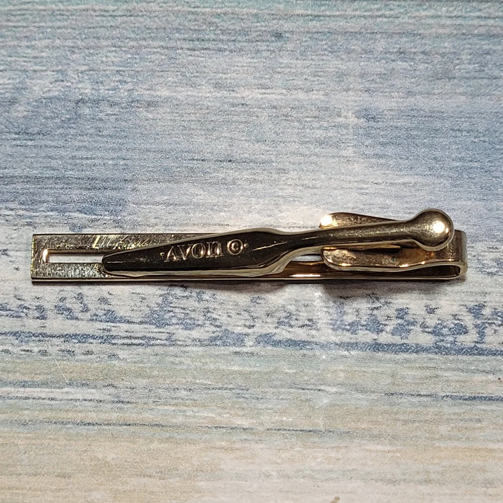 Avon pre own